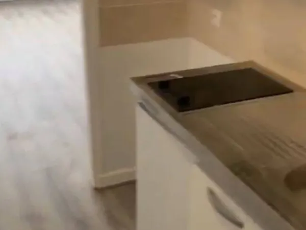 Studio 1 pièce 23 m²