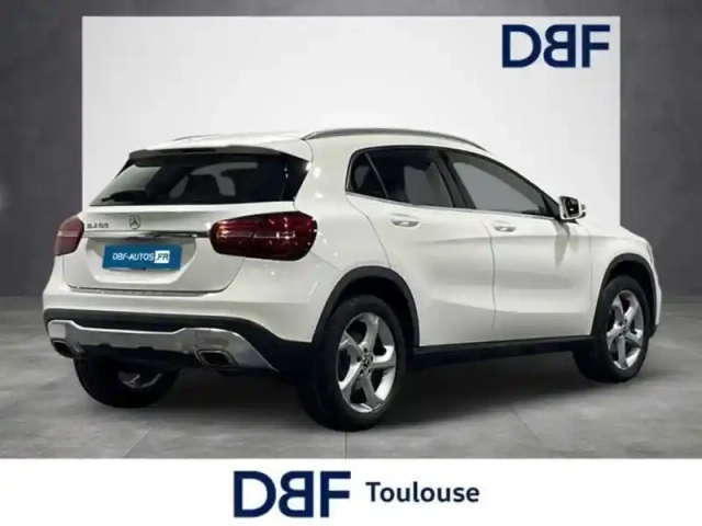 Mercedes Gla 180 sensation — photo 5