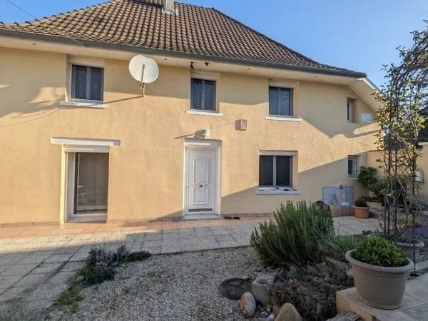 Maison 5 pièces 184 m²