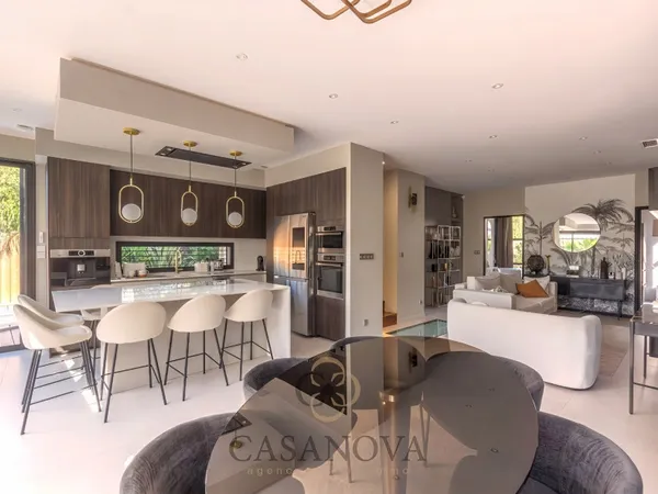 Maison 9 pièces 173 m²