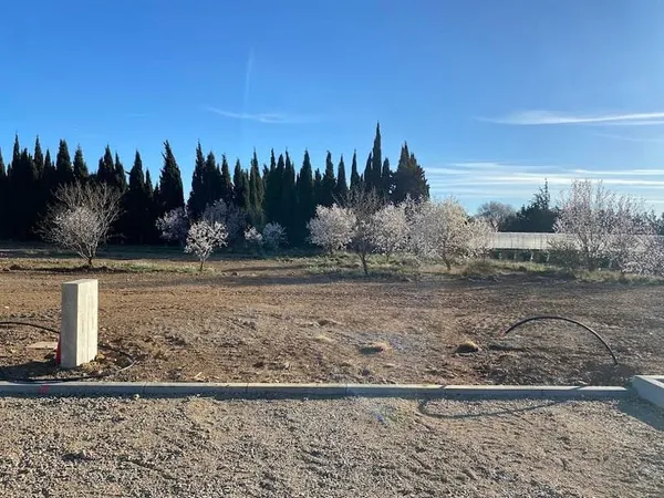Terrain à bâtir 543 m²