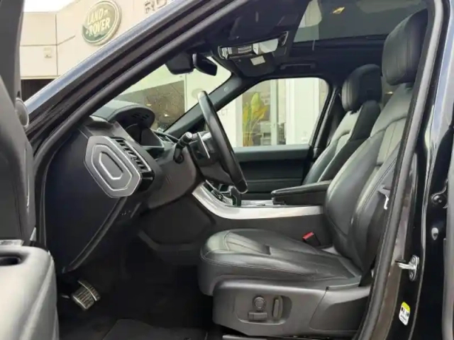 Land Rover Range Rover sport 2.0 p400e 404ch hse dynamic mark ix — photo 12