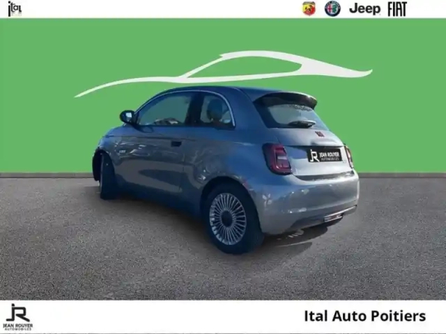 Fiat 500 e 95ch (red) my23 — photo 7