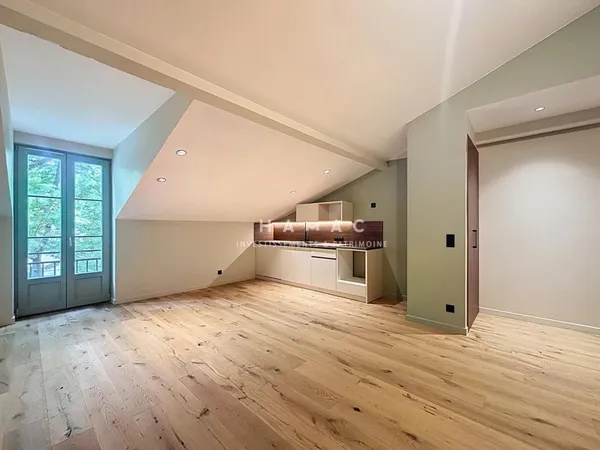 Vends t3 - 62 m² - Lyon 1er 69001