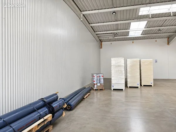 Entrepôt 420 m2 Valence