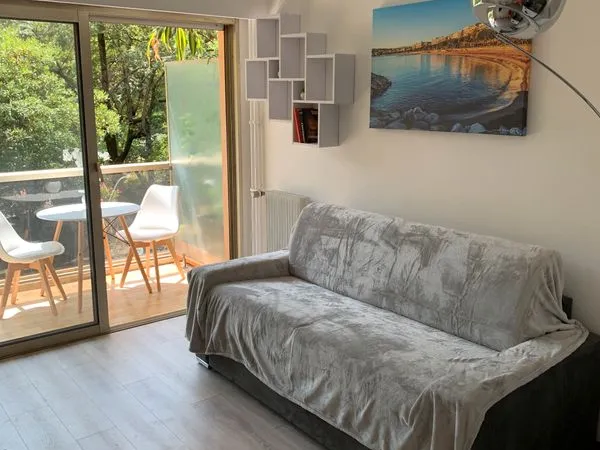 Studio 22m2 + terrasse sud + Parking privé