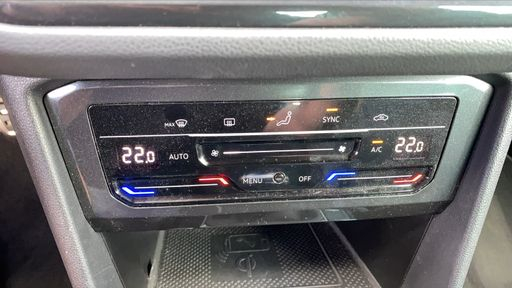 Volkswagen Tiguan 2.0 TDI 150 DSG7 - R-Line Exclusive – 2024 – 33340 km – Diesel – Boîte Automatique — photo 14