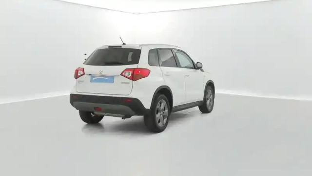 Suzuki Vitara 1.6 vvt — photo 26