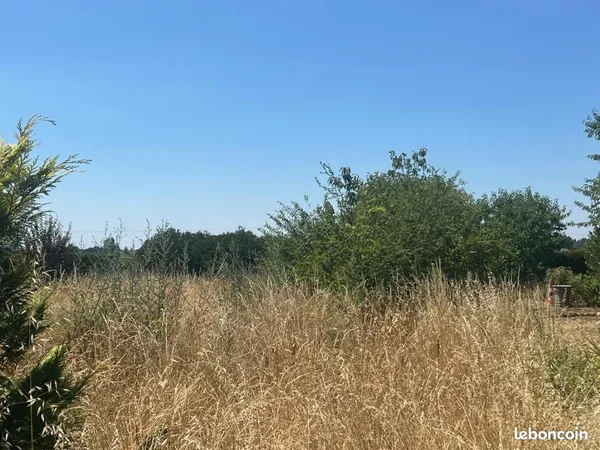 Terrain 400 m² Beaufort En Vallee