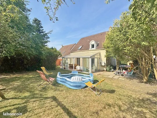 Maison 5 pièces 154 m²