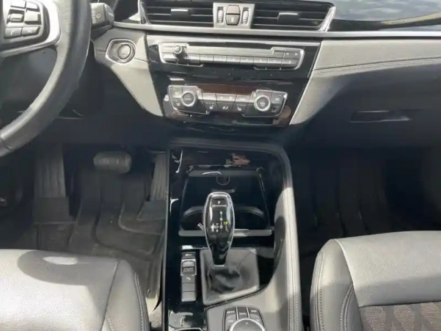 Bmw X1 sdrive18ia 136ch xline dkg7 — photo 11