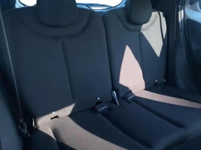Toyota Aygo x 1.0 vvt-i 72ch dynamic my23 — photo 12