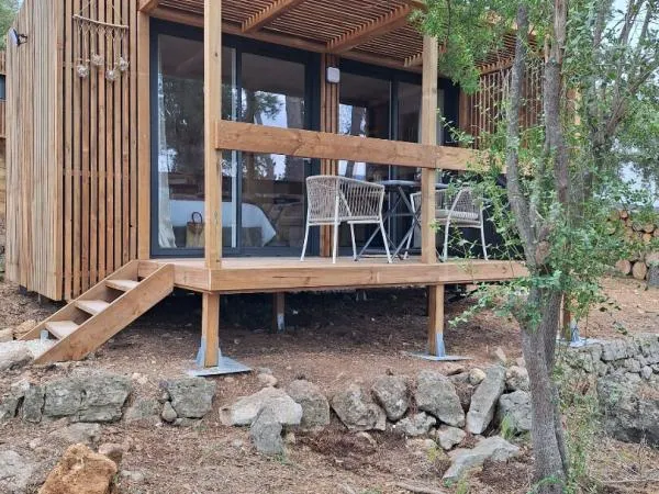 Le Thoronet 1 pièce(s) 20 m2 maisonnette style Tiny House sur un terrain de 420m²