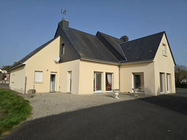 Maison Vente Saint-Lô 8p 258m² 318000€