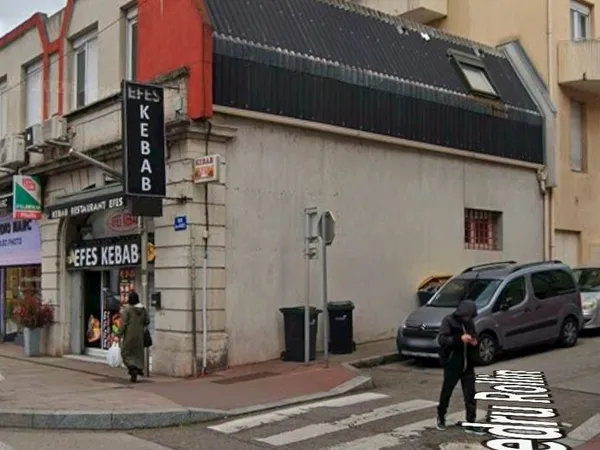 Local / commerce / centre ville