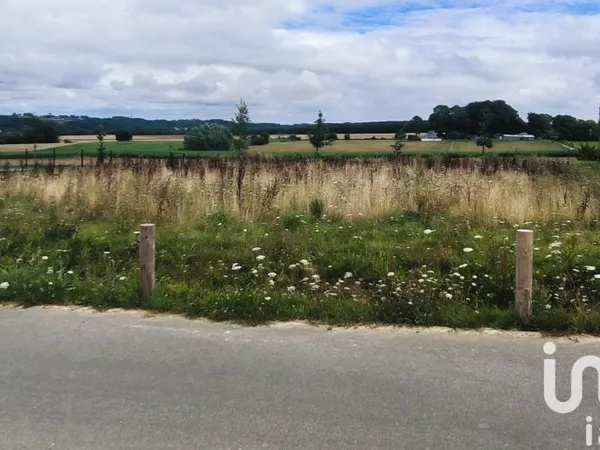 Terrain 840 m²