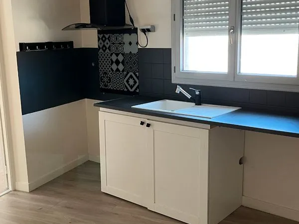 Centre le Longeau-Percey loue appartement