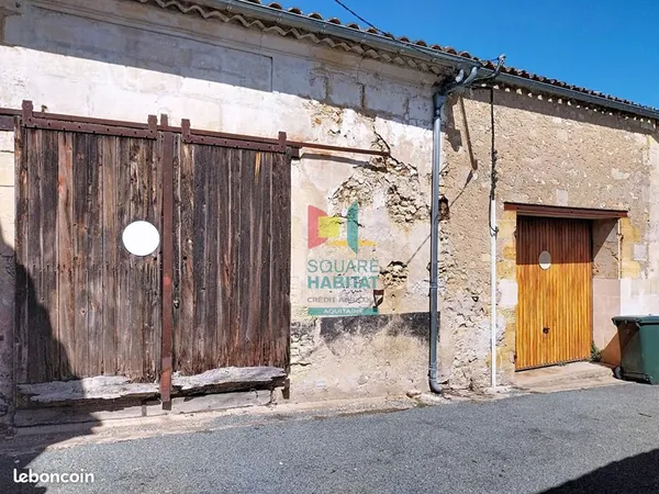 Local industriel 52 m²