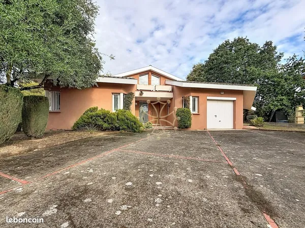 Maison 4 pièces 131 m²