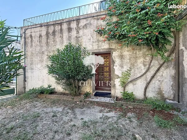 Maison de ville 4 pièces 300 m²