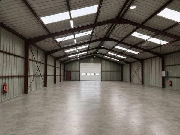 Local 480 m²