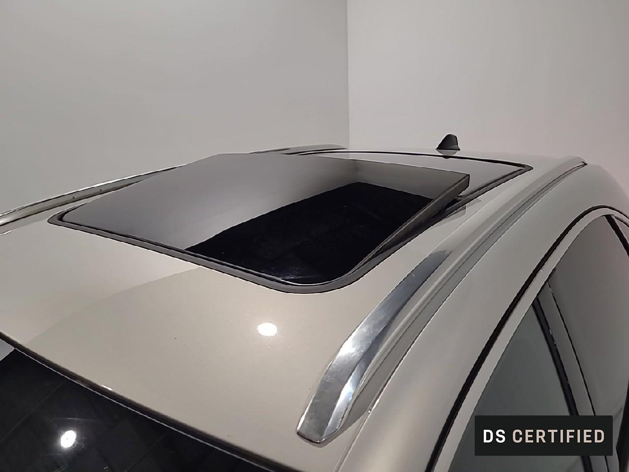 Ds Ds 7 crossback hybride rechargeable e-tense 225 eat8 opera — photo 33