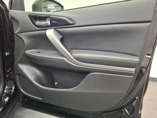 Mitsubishi Eclipse cross 1.5 mivec 163 bvm6 2wd — photo 68