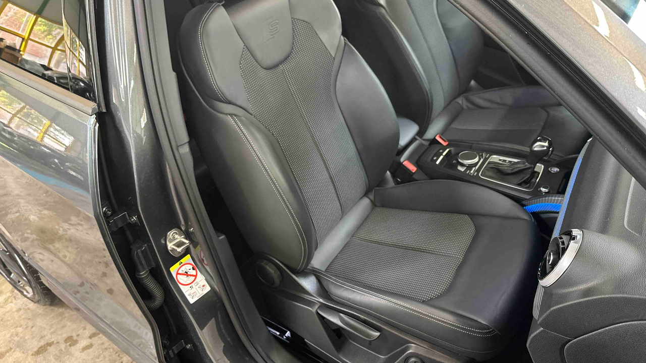 Audi Q2 35 TFSI 150 S tronic 7 — photo 34