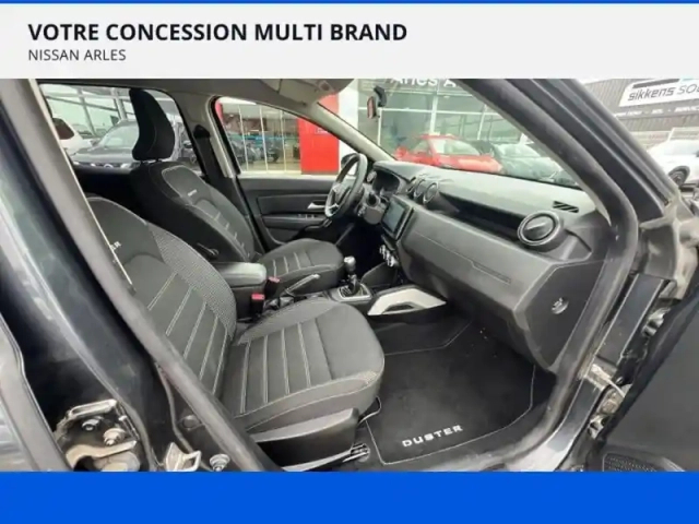 Dacia Duster 1.0 eco-g 100ch prestige 4x2 — photo 12