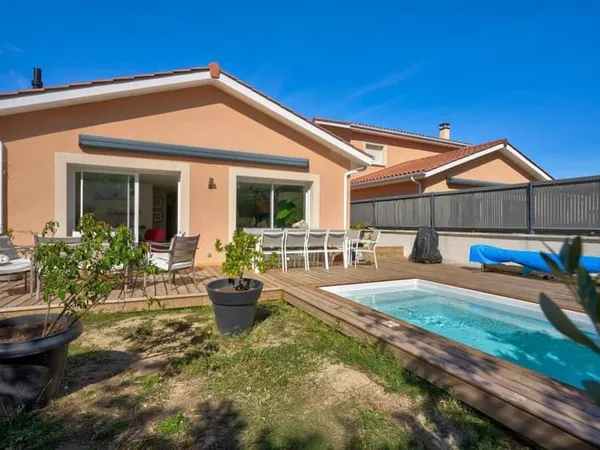 Maison de plain-pied 4 pièces 105 m²