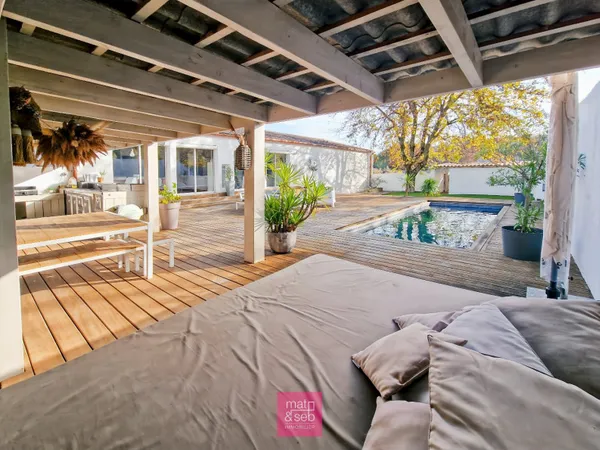 Maison 6 pièces 186 m²