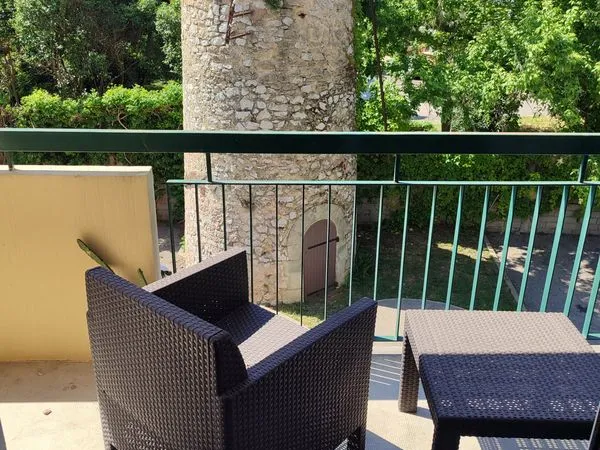 Investissement locatif - Appartement T1 bis de 35m² - Vendu meublé et loué - Figuerolles