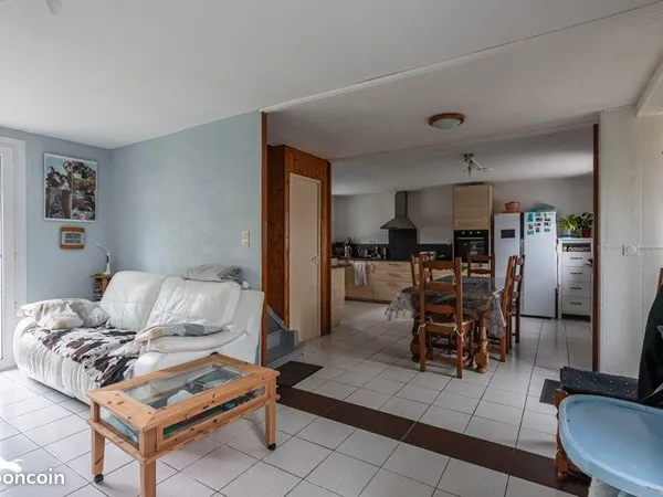 Maison 6 pièces 100 m²