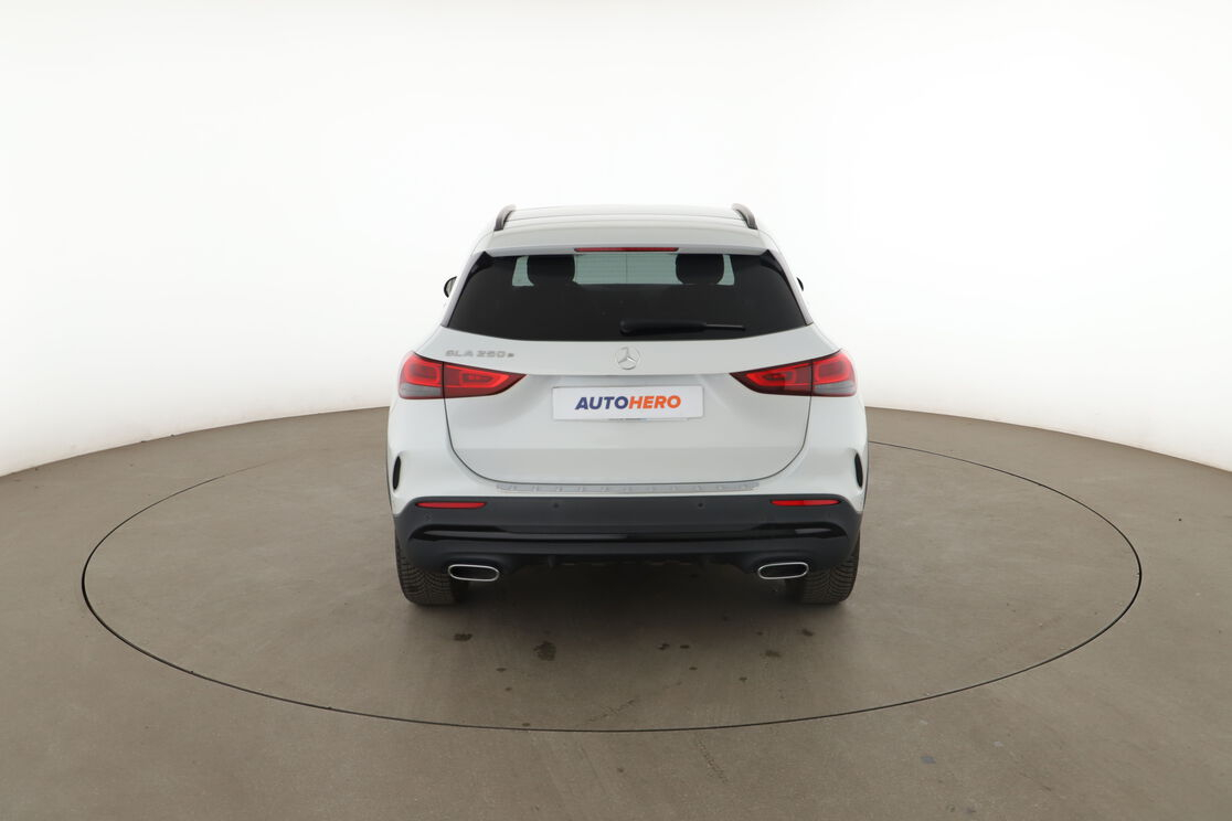 Mercedes-Benz GLA 250 e AMG Line 8G-DCT — photo 4
