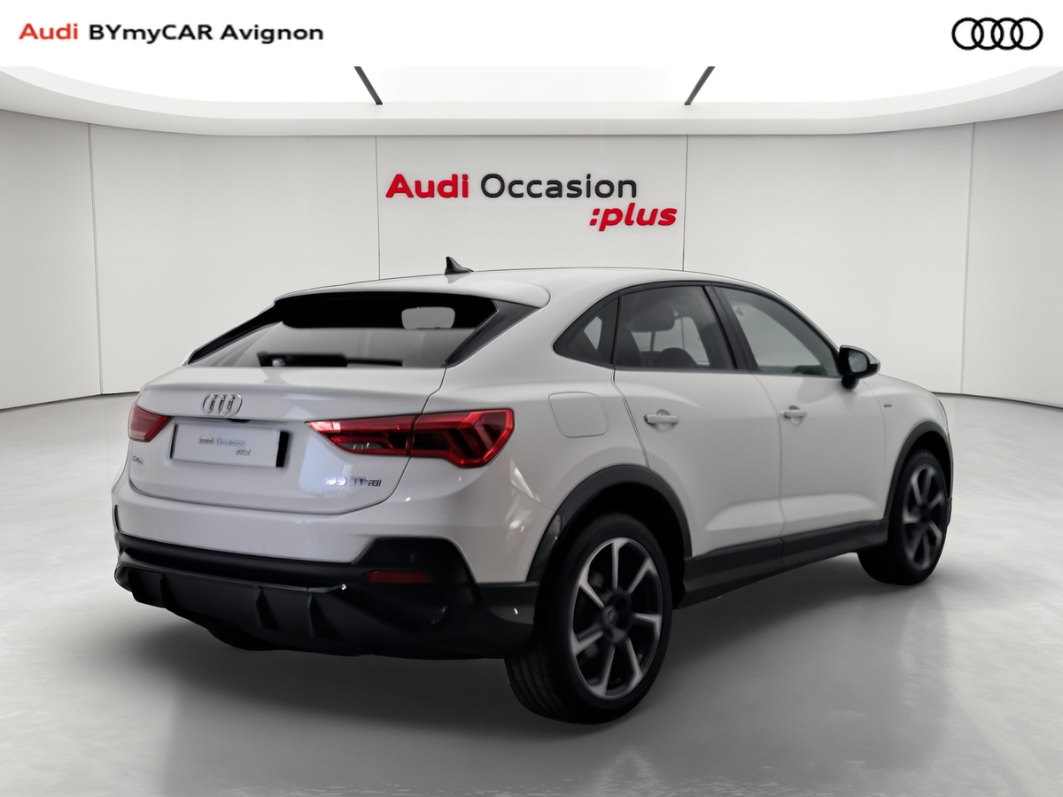 Audi Q3 Sportback 35 TFSI 150 ch S tronic 7 — photo 5