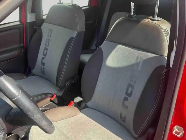 Fiat Panda 1.0 70 hybrid s&amp;s city cross — photo 12