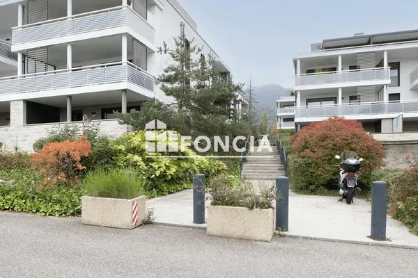Studio 1 pièce 34 m²