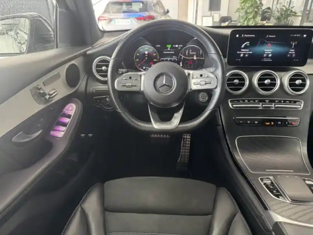Mercedes Glc 300e 4matic suv amg line — photo 14