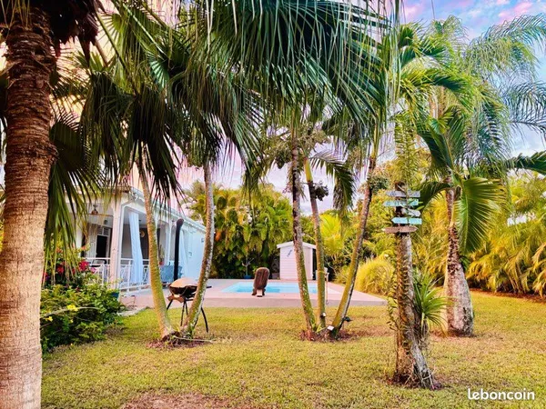 Villa Baie Mahault 4ch 180m2 terrain 1600m2