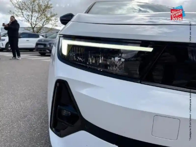 Opel Astra sports tourer 1.6 turbo 180ch hybrid gs bva8 — photo 13