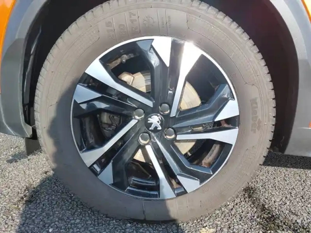 Peugeot 2008 bluehdi 130 s&amp;s eat8 — photo 13