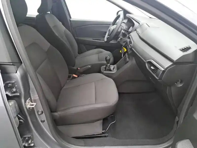 Dacia Jogger eco-g 100 5 places gsr2 — photo 23