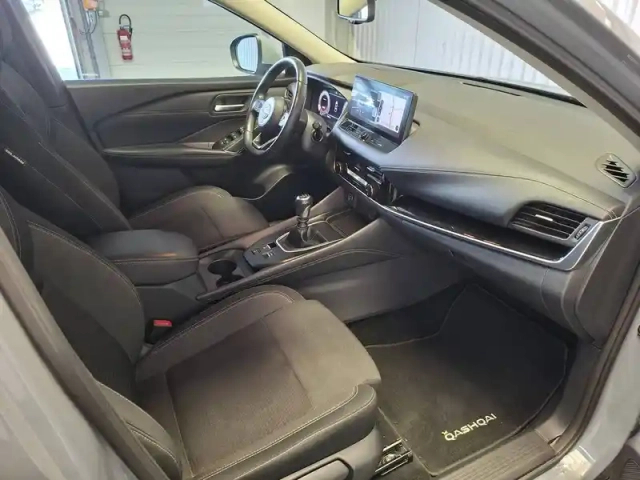 Nissan Qashqai mild hybrid 140 ch — photo 13