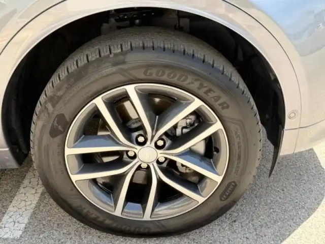 Land Rover Discovery Sport 1.5 p270e phev 269ch dynamic s — photo 8