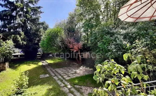 A vendre Bures-sur-Yvette, maison 4 chambres, 1 bureau, joli jardin