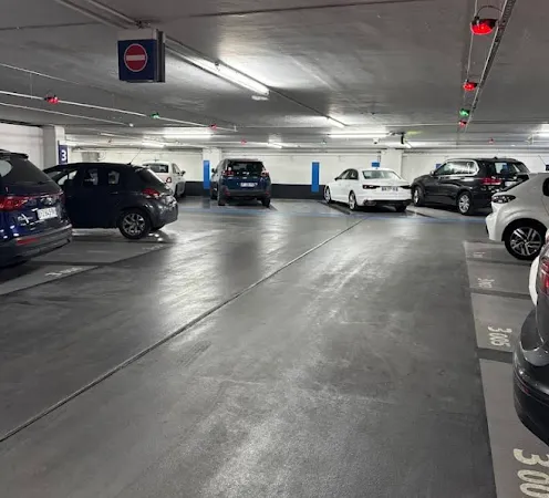 Parking 13 m²