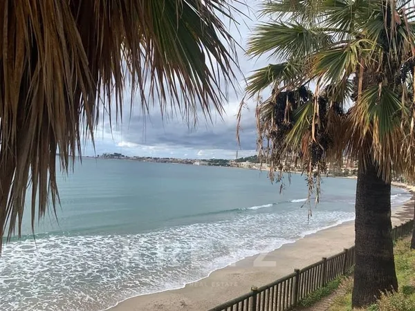 Maison T6 Face A La Mer