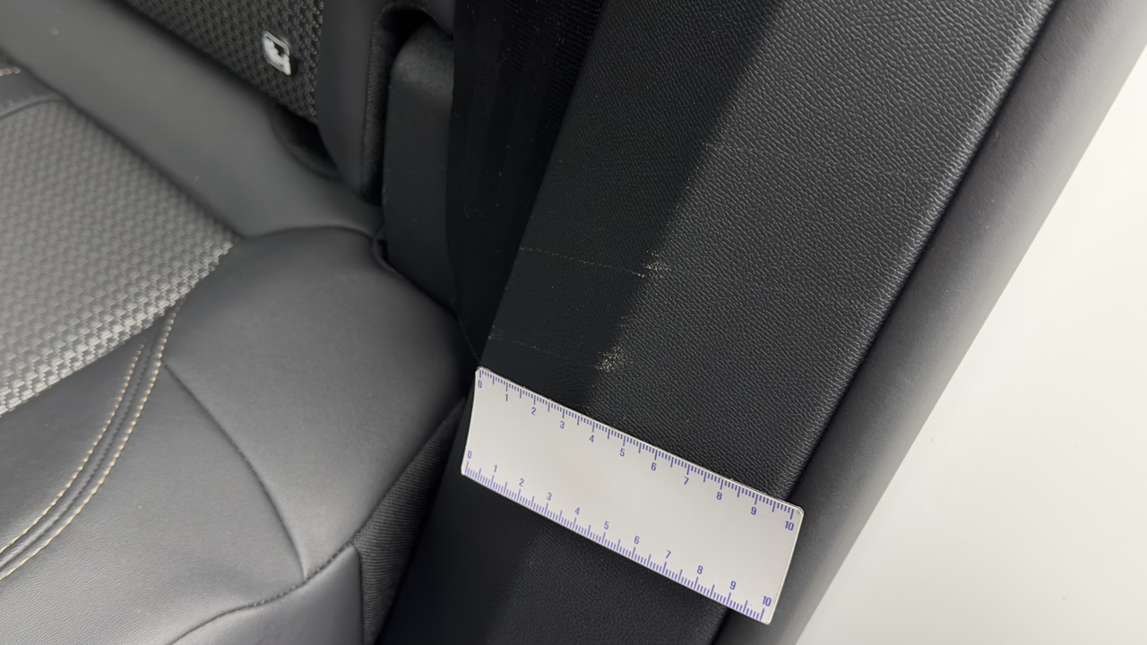 Peugeot 3008 Hybrid 225 e-EAT8 — photo 47