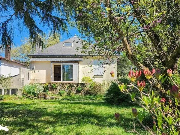 Maison 6 pièces 180 m²
