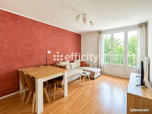 Chambre 5 pièces 87 m²